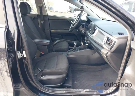 2018 Kia Rio S z USA, uszkodzony, nr VIN 3KPA24AB1JE050176